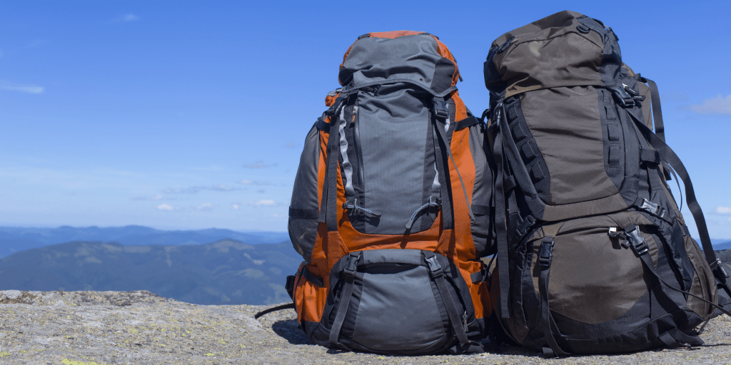 Backpack vs. koffer: de strijd van de reisstijlen